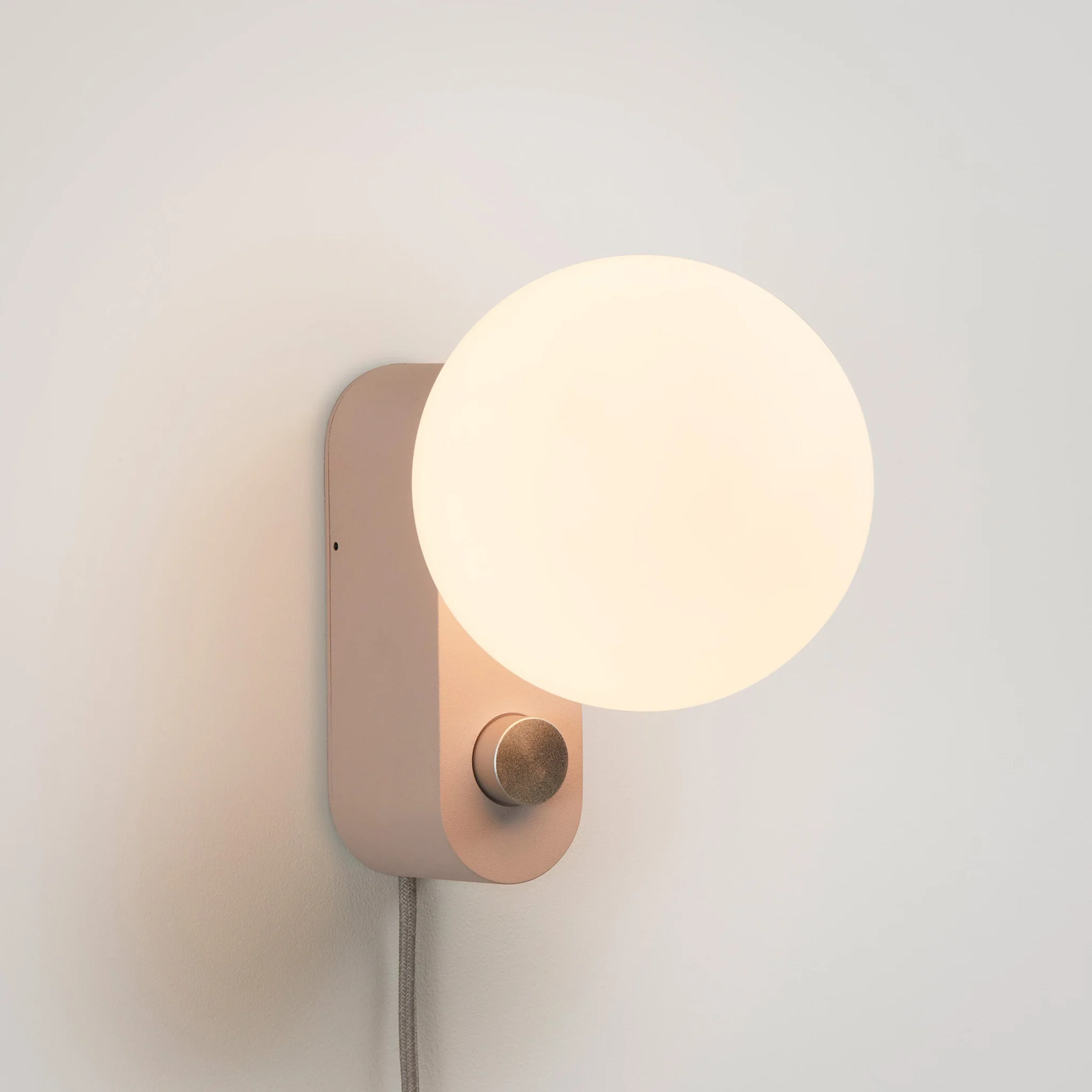 Alumina Multi-Use Lamp in Blossom - Image 6