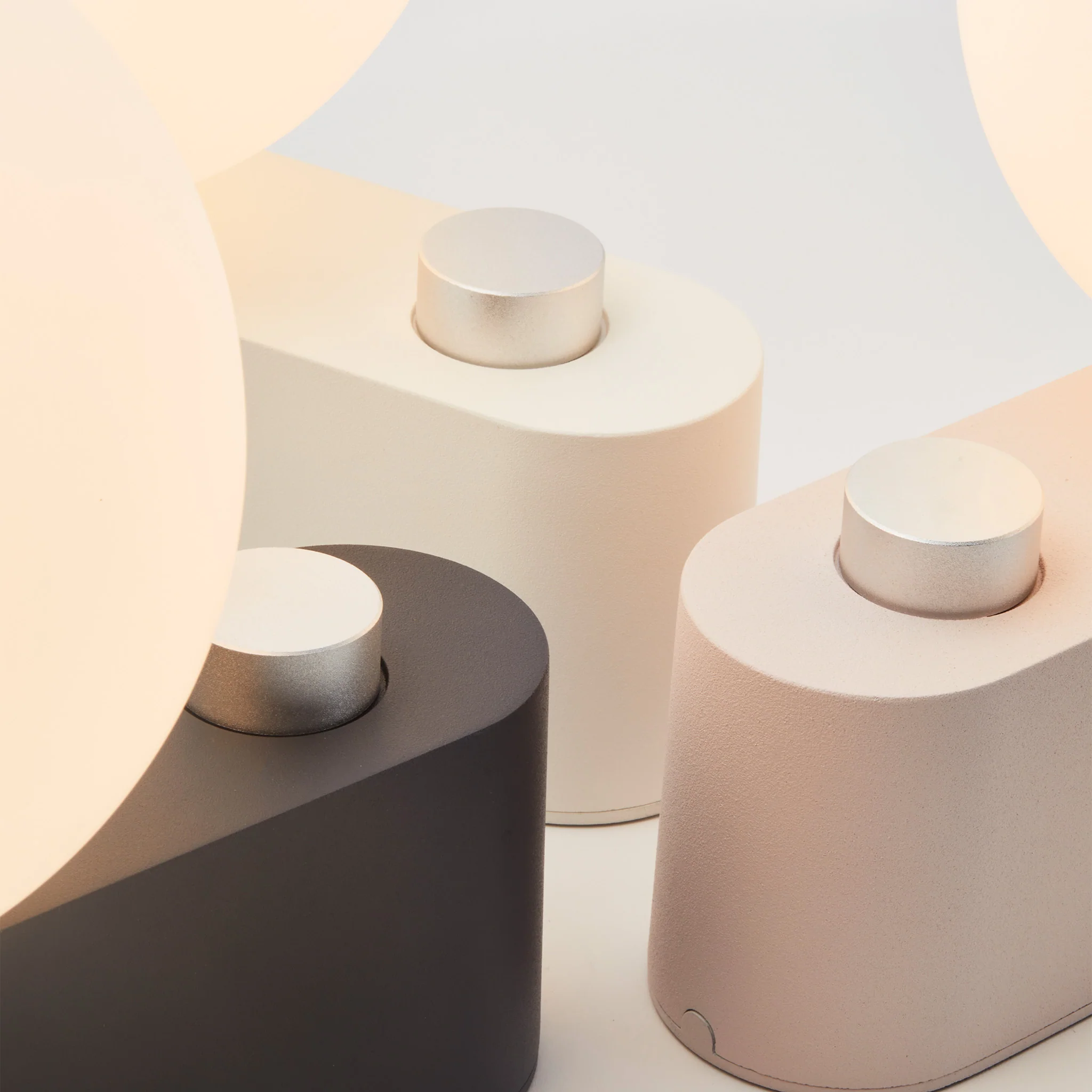 Alumina Multi-Use Lamp in Chalk - Image 8