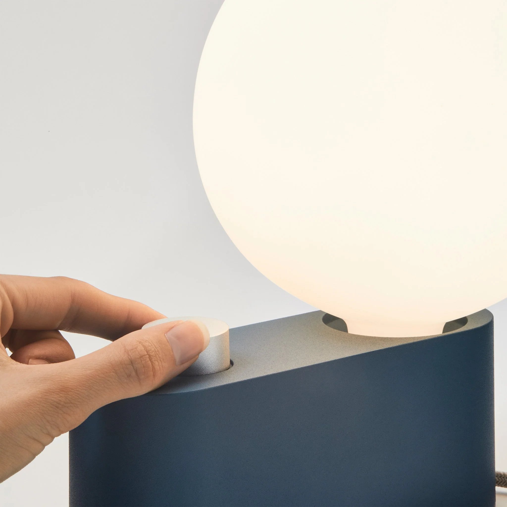 Alumina Multi-Use Lamp in Sapphire - Image 7