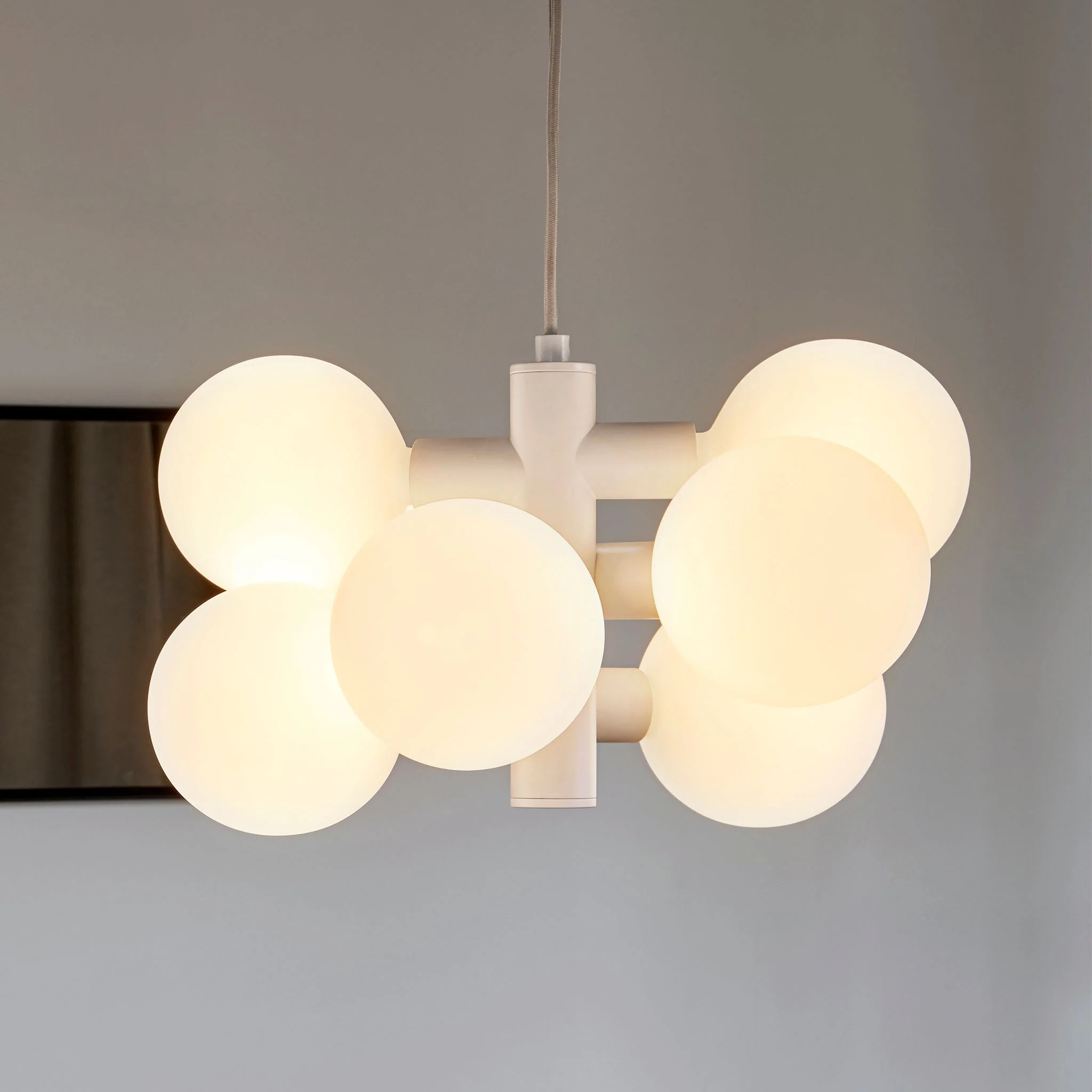 Echo Chandelier - Image 3