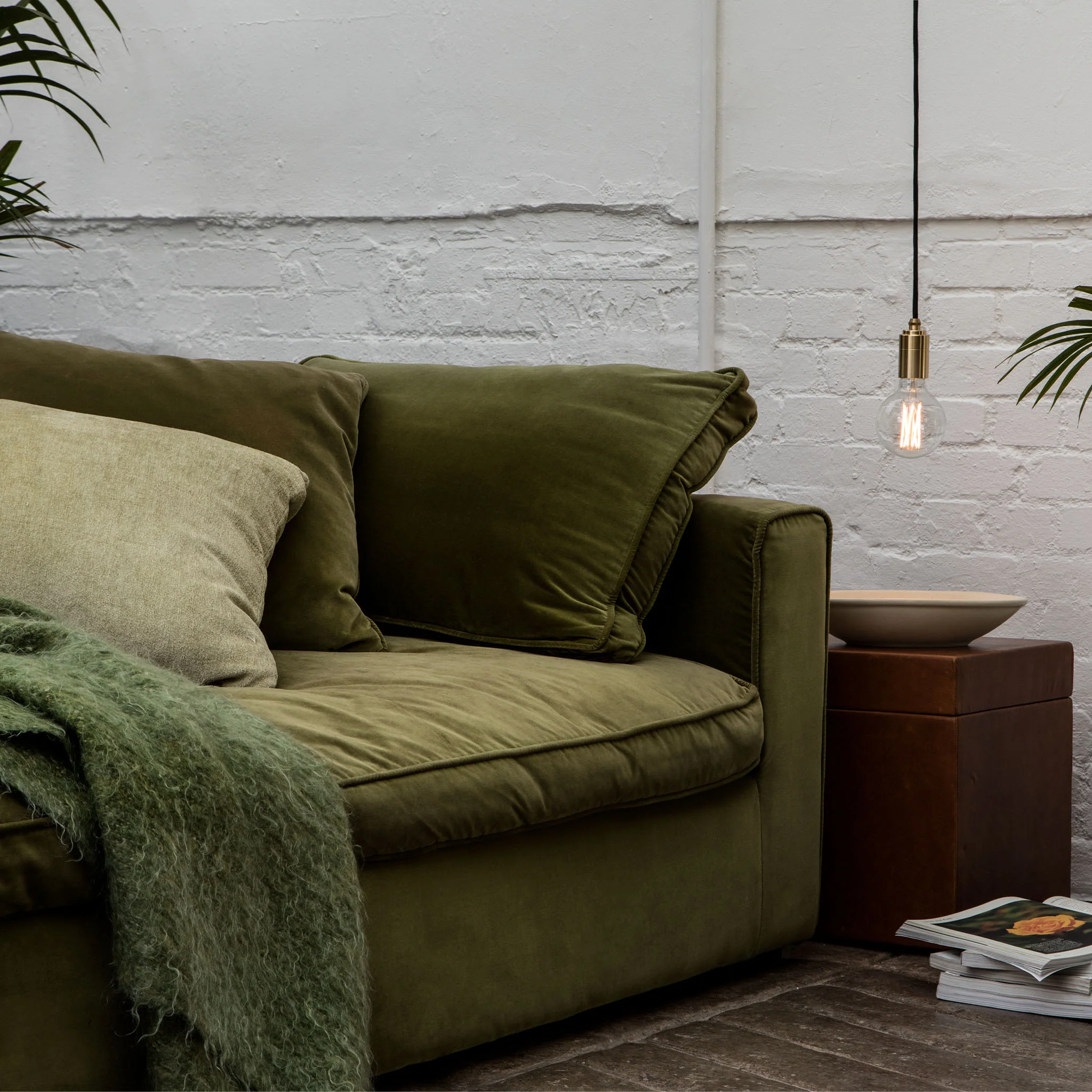 Elva Pendant Light Tinted in Brass - Image 3