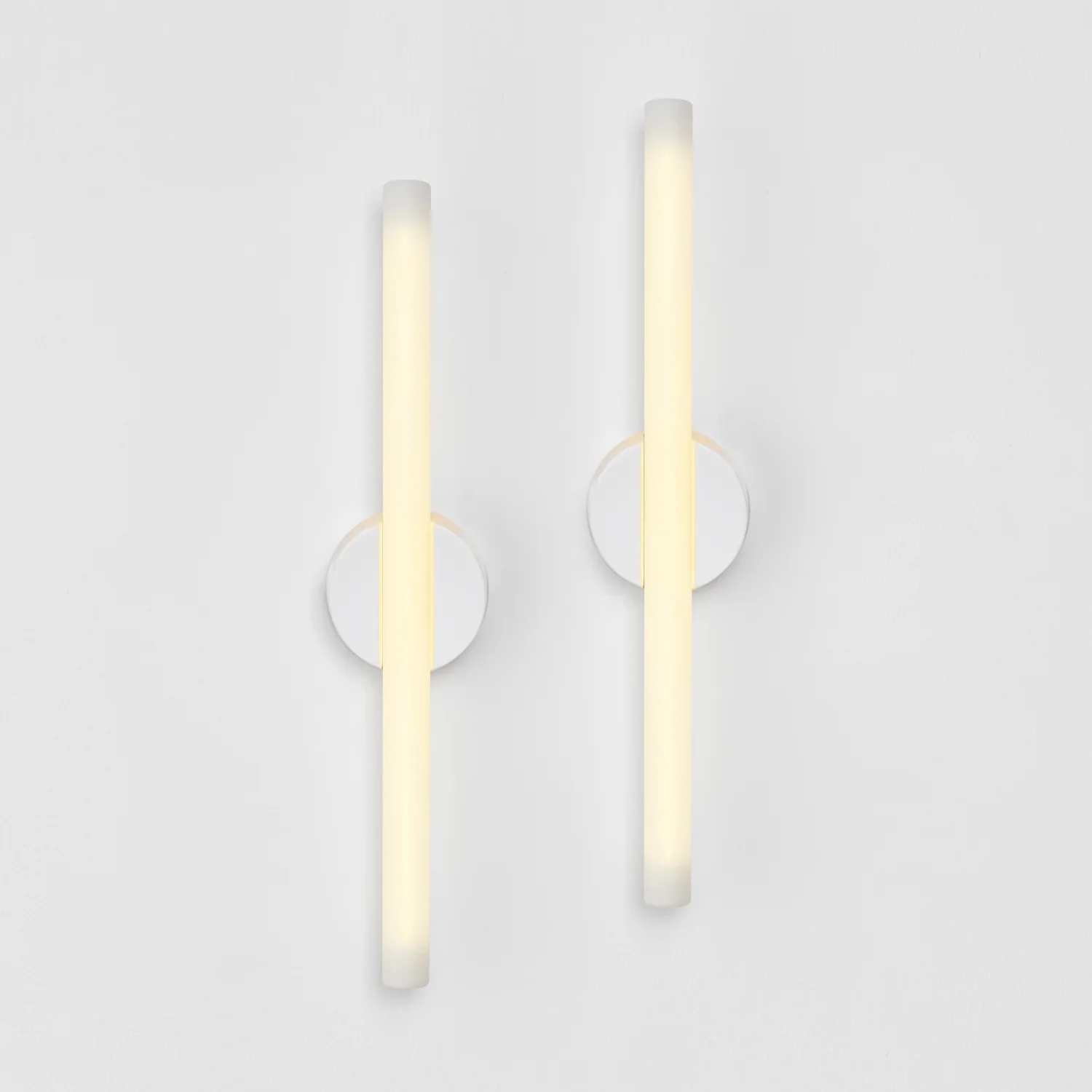 Kilter Wall Light in White - Set of 2 - Image 3