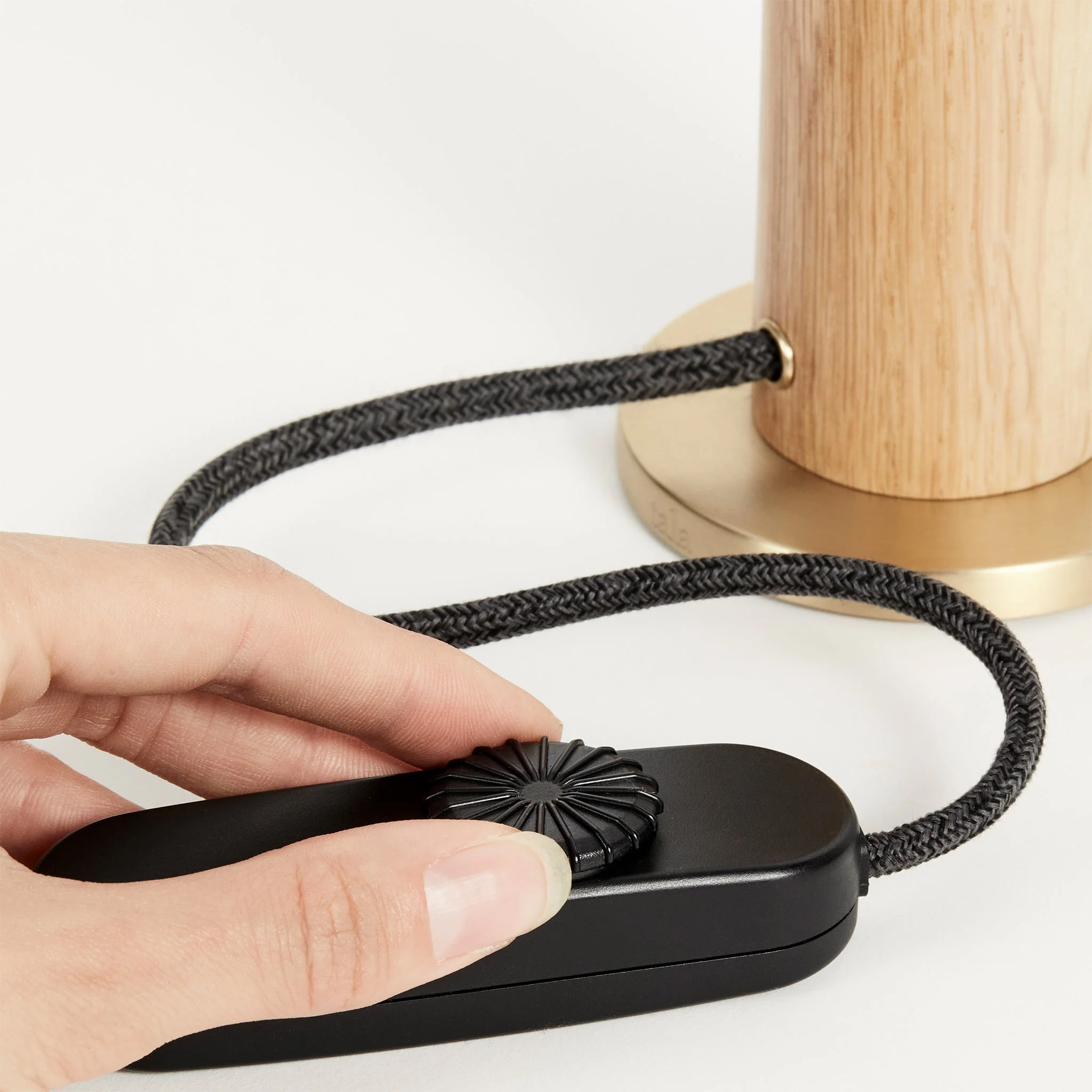 Knuckle Table Lamp in Oak + Enno - Image 3