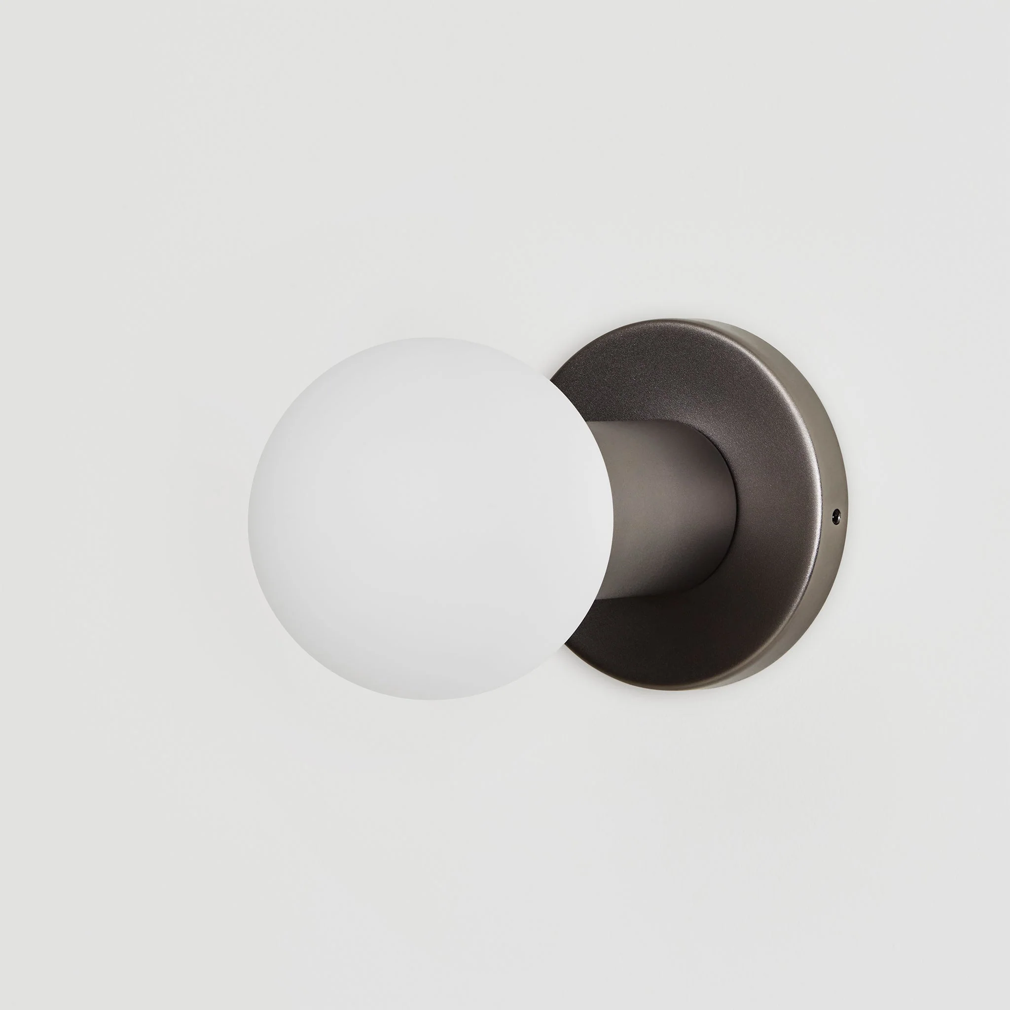 Lochan Wall Light in Graphite + Sphere III - Image 10