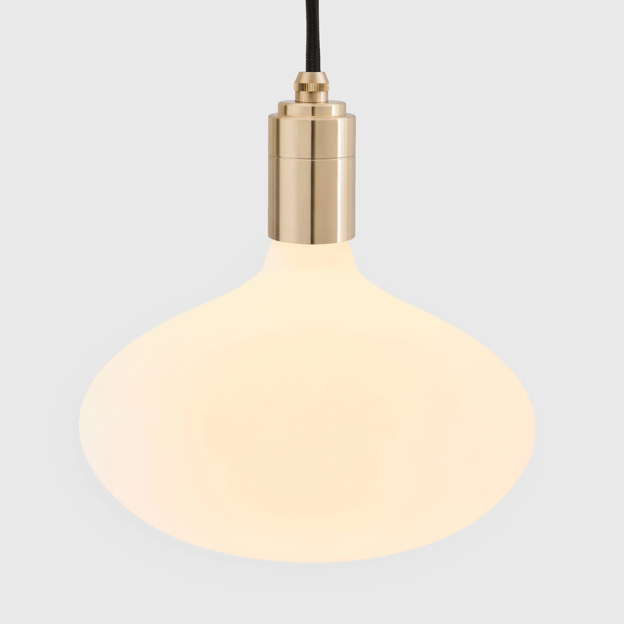 Oval II Plug-In Pendant in Brass - Image 6