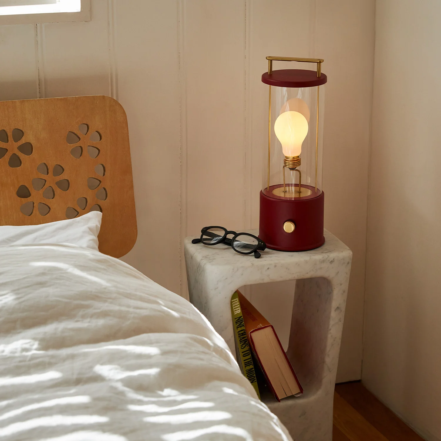 The Muse 1.0 Portable Lamp in Pomona Red - Image 3