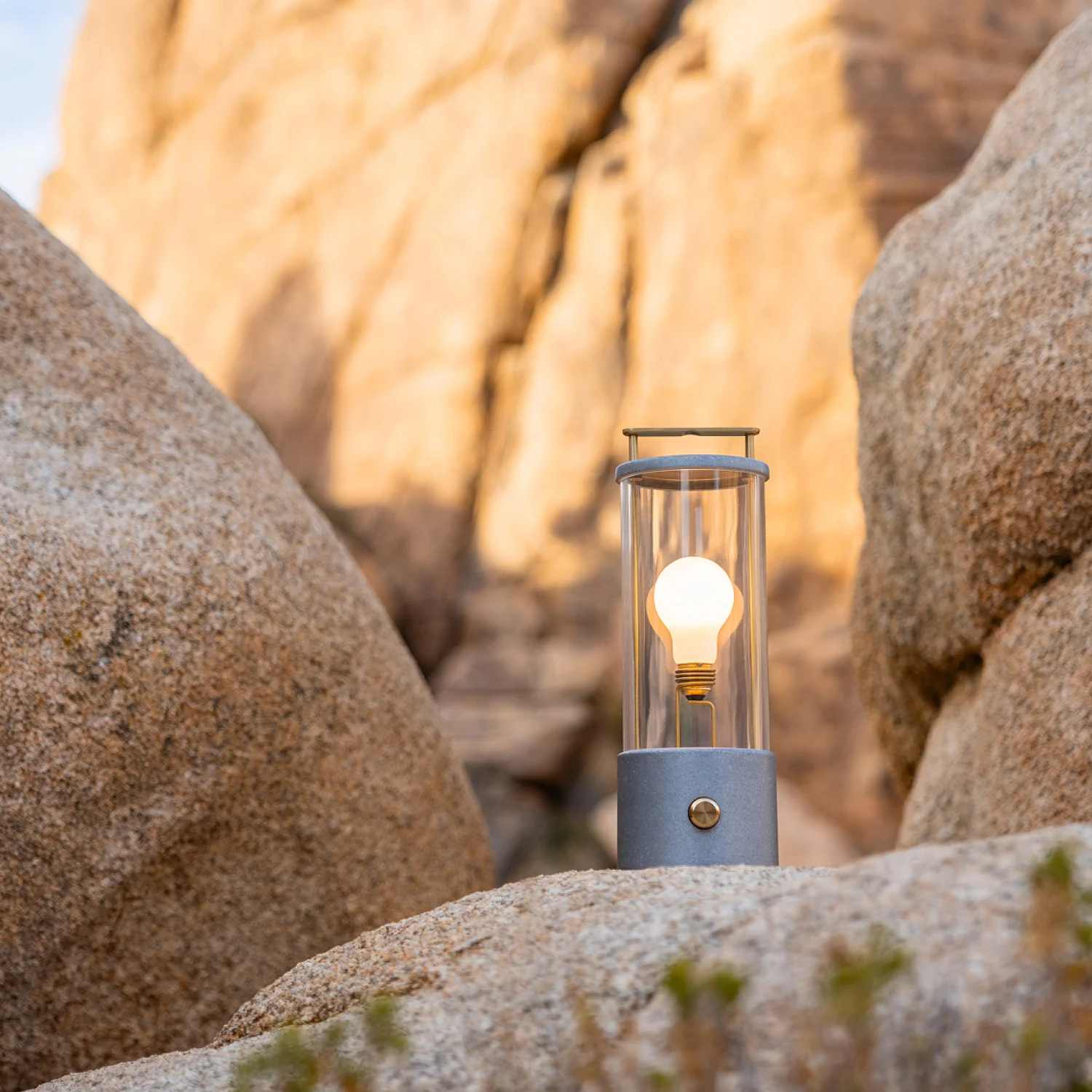 The Rugged Muse 2.0 Portable Lamp - Image 5