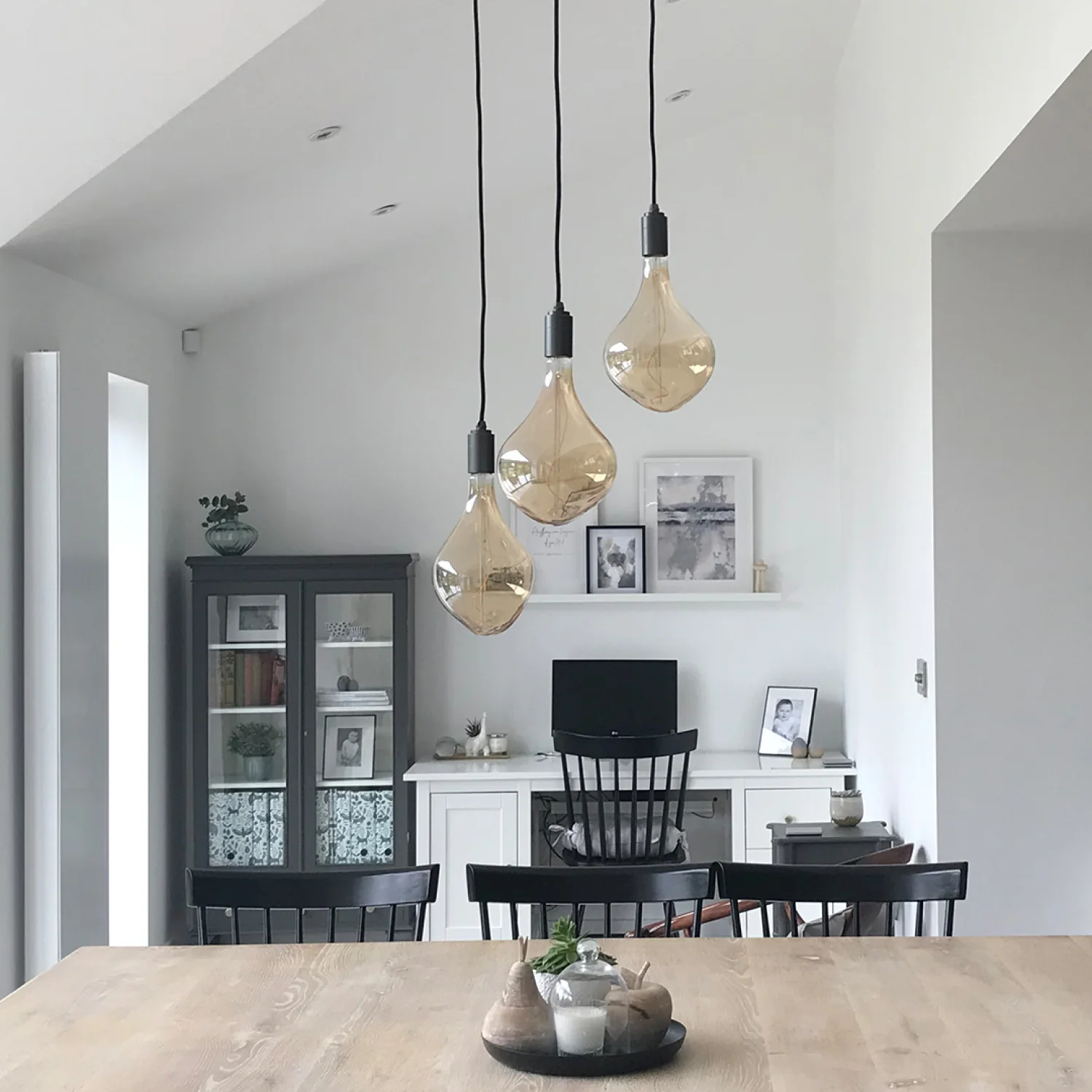 Voronoi II Pendant Light in Graphite - Set of 3 - Image 3